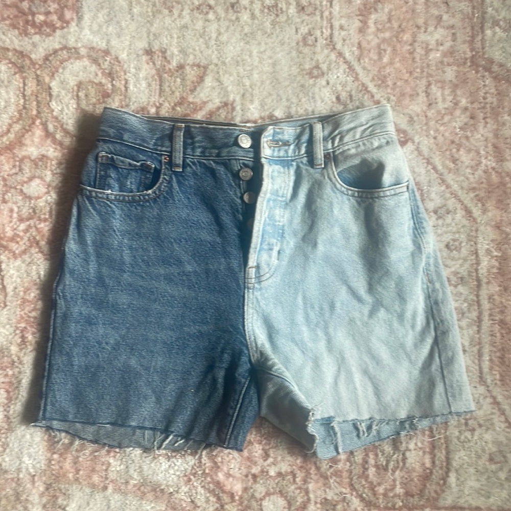 Pacsun Two-Tone Mom Short